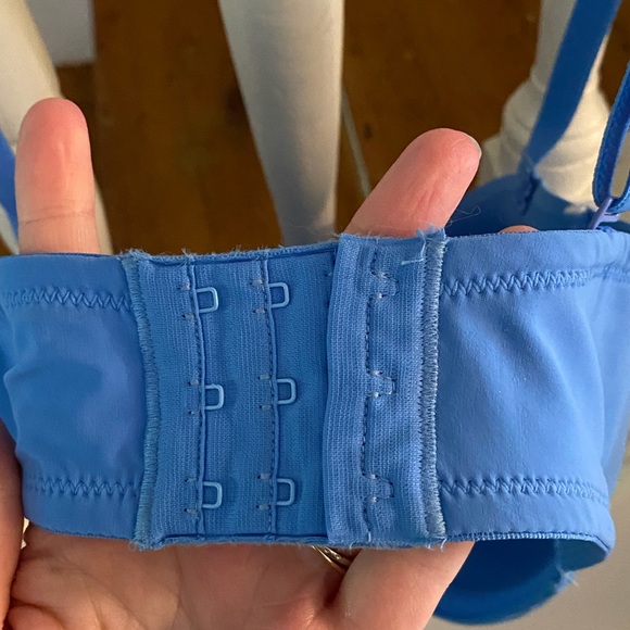 L’AVENTURE T-Shirt Bra 🦋 34E - Euro sizing - Picture 4 of 5